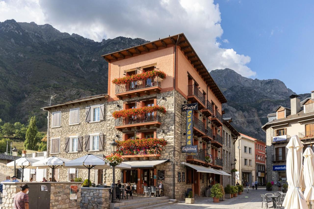 Hotel Solana Бенаске Экстерьер фото