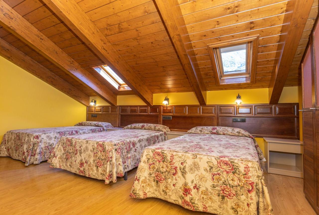 Hotel Solana Бенаске Экстерьер фото